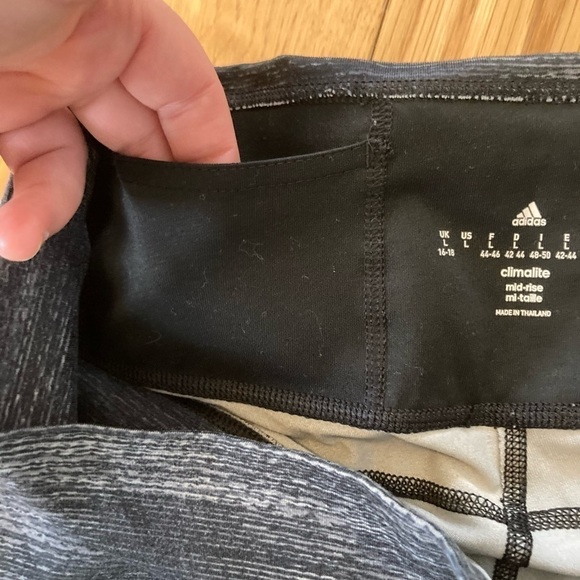 🖤adidas - Women’s climalite active wear crops - Picture 2 of 7